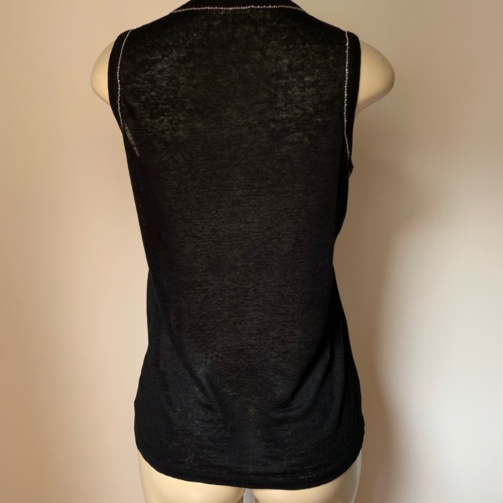 Tops - Picture 4 of 5